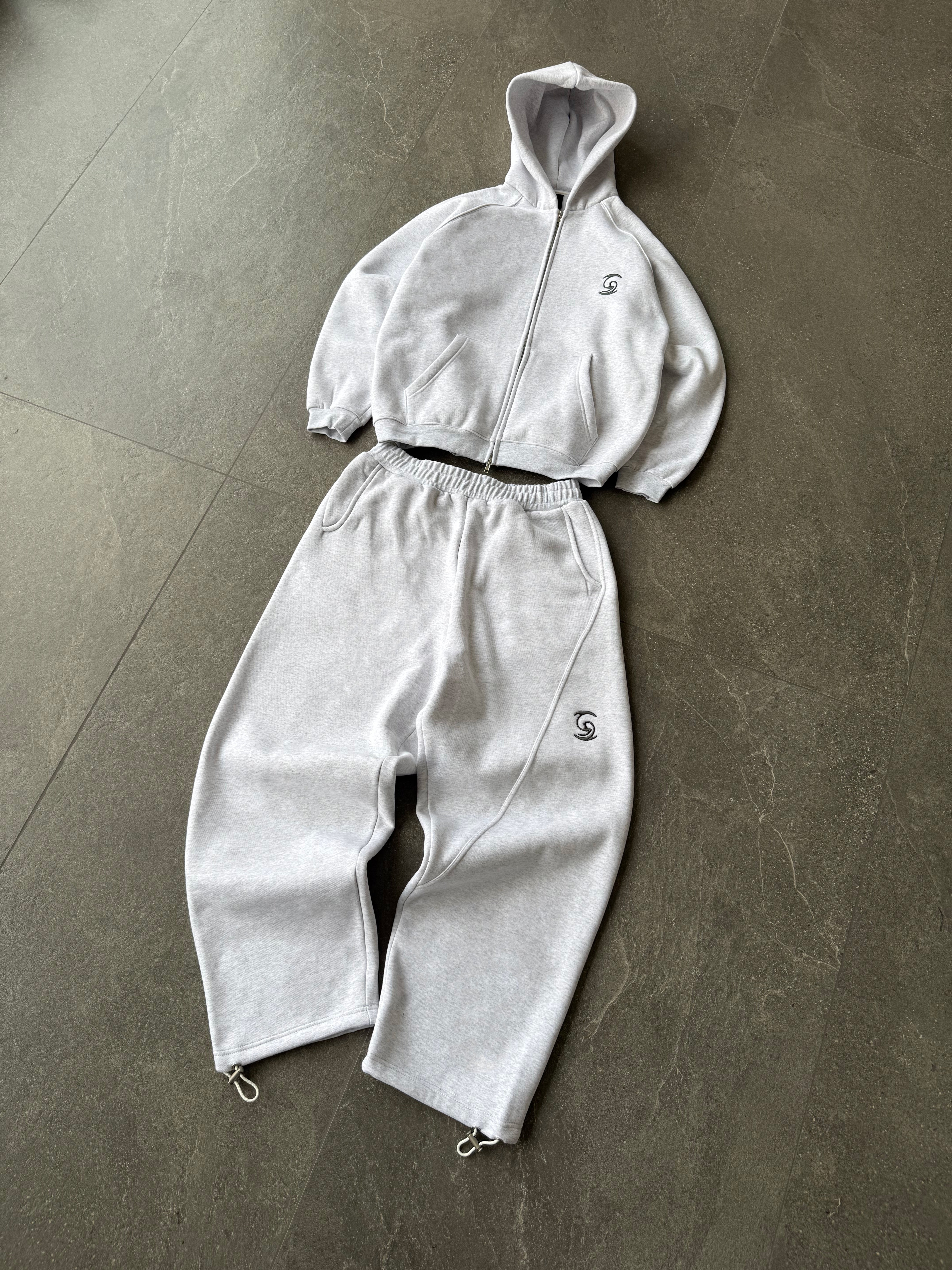 White Hoodie ( Special Price Time-limited)