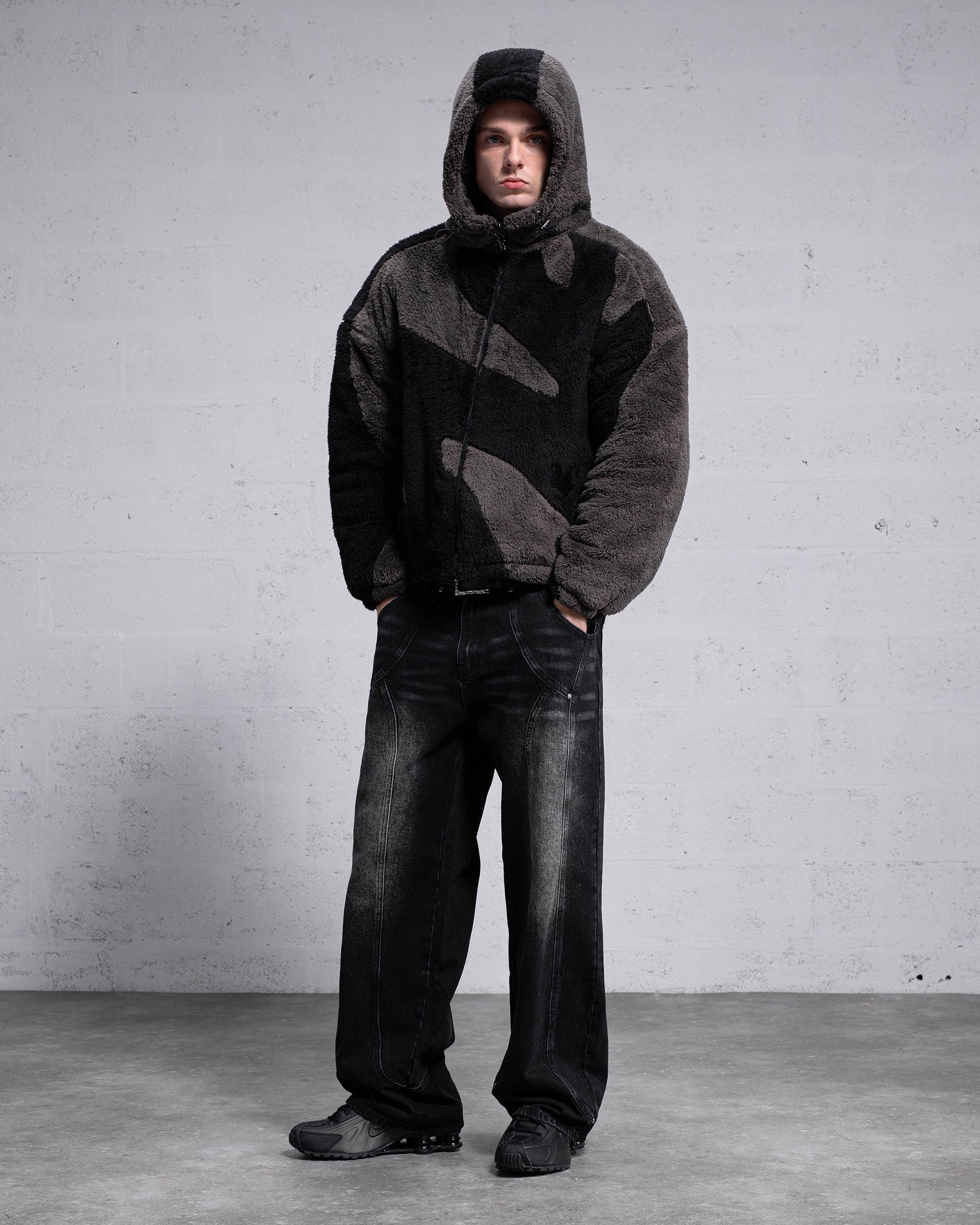 Fluffy Sherpa Jacket - Black