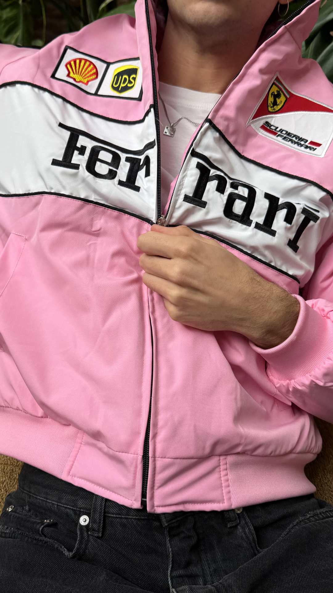 Ferrari F1 Vintage Racing Jacket - Pink Edition